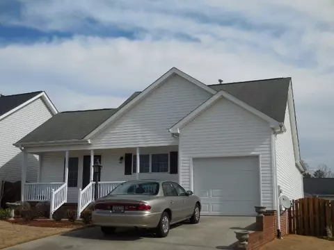 113 Baldwin Pl, Easley, SC 29642 photo 2