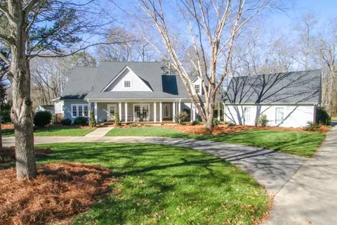 134 Richland Dr, Easley, SC 29642 photo 1
