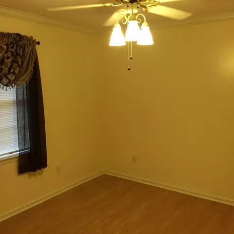 525 S Alexander Rd, Seneca, SC 29678 photo 10