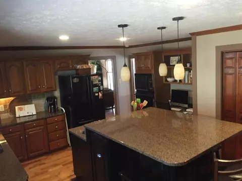 517 Squire Cir, Clemson, SC 29631 photo 9