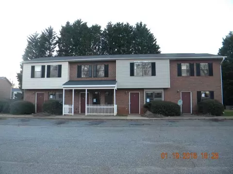 420 Simpson Road Apt Q R S And T Rd #Q, R, S AND T,, Anderson, SC 29621 photo 1