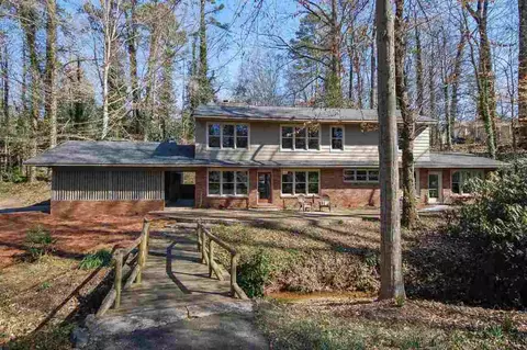 211 Riggs Dr, Clemson, SC 29631 photo 2