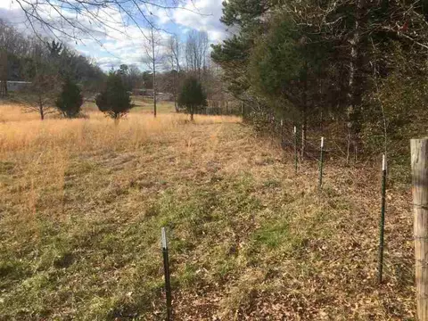222 W Roper Rd, Easley, SC 29640 photo 6