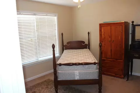 114 Rolling Oak Dr, Easley, SC 29642 photo 15