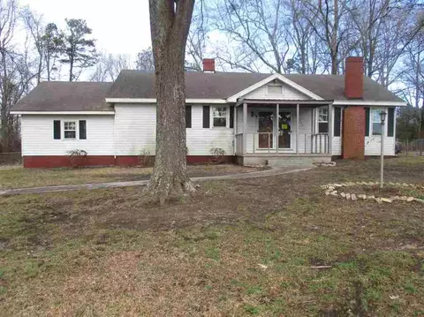 306 Cherokee Rd, Pelzer, SC 29669 photo 1