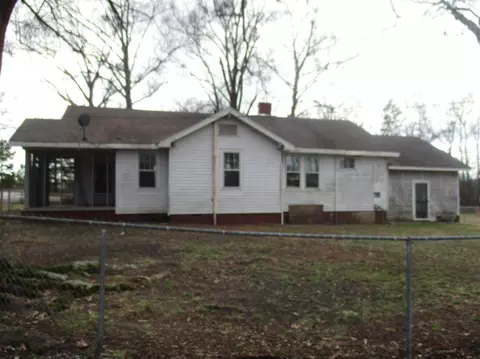 306 Cherokee Rd, Pelzer, SC 29669 photo 5
