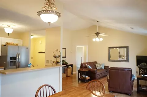 129 Wisteria Way, Pendleton, SC 29670 photo 6