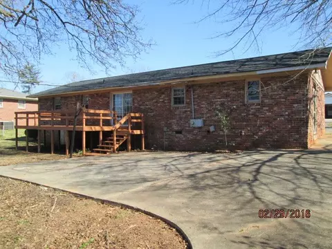 400 Fleming Dr, Anderson, SC 29621 photo 12