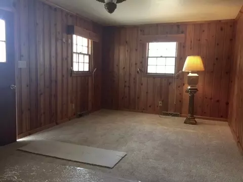 902 Crenshaw St, Pendleton, SC 29670 photo 4