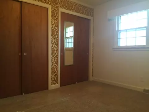 902 Crenshaw St, Pendleton, SC 29670 photo 8