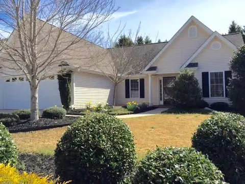 175 Grand Oak Cir, Pendleton, SC 29670 photo 1