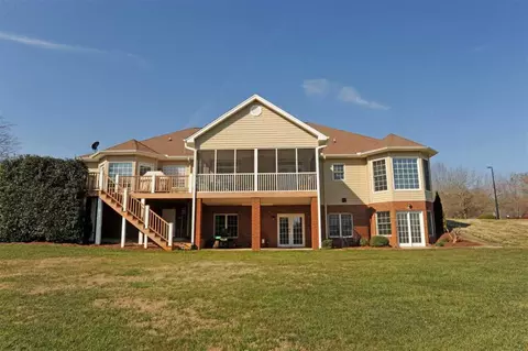 119 Planters Dr, Seneca, SC 29678 photo 2