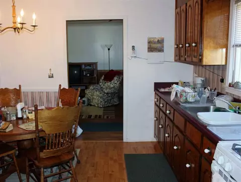 106 Bluefield Rd, Starr, SC 29684 photo 4