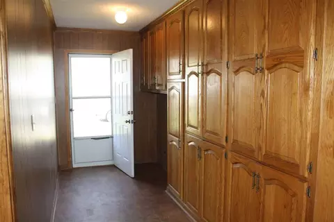 7 Poplar St, Honea Path, SC 29654 photo 5