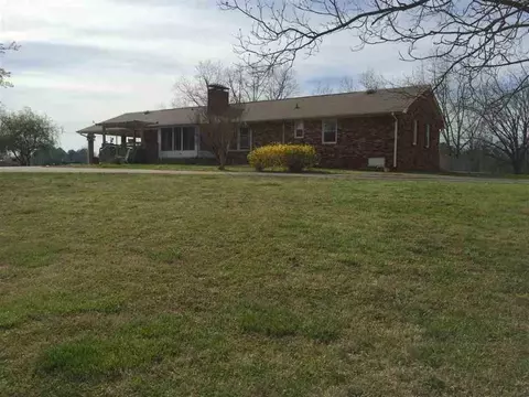 891 Jones Mill Rd, Central, SC 29630 photo 2