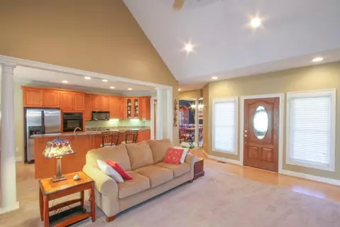 108 Raspberry Ln, Anderson, SC 29621 photo 4