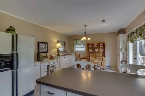 203 Brookview Cir, Easley, SC 29642 photo 8
