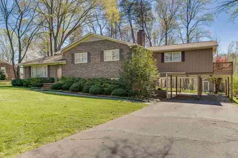 203 Brookview Cir, Easley, SC 29642 photo 2