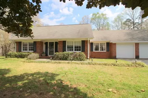 207 Thomas Ln, Central, SC 29630 photo 2