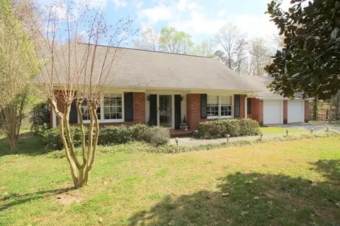 207 Thomas Ln, Central, SC 29630 photo 1