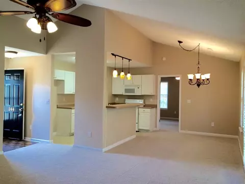 144 Pearman Dr, Pendleton, SC 29670 photo 3