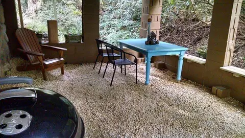 212 Rocky Bottom Rd, Sunset, SC 29685 photo 9