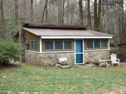 212 Rocky Bottom Rd, Sunset, SC 29685 photo 1