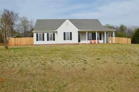 108 Wisteria Way, Pendleton, SC 29670 photo 2
