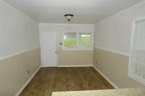 120 Carson Dr, Starr, SC 29684 photo 8