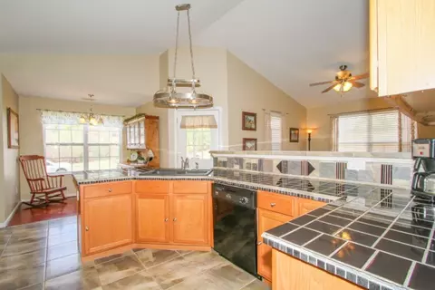 116 Soliel Way, Pendleton, SC 29670 photo 8