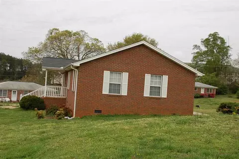 121 S Randall Cir, Seneca, SC 29678 photo 19