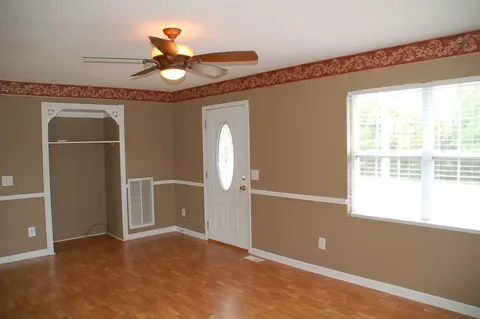 121 S Randall Cir, Seneca, SC 29678 photo 11