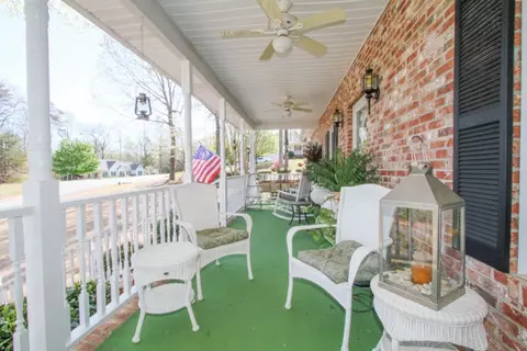 501 Ridgeway Ct, Easley, SC 29640 photo 4