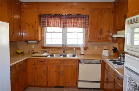 2829 Bellview Rd, Anderson, SC 29621 photo 3