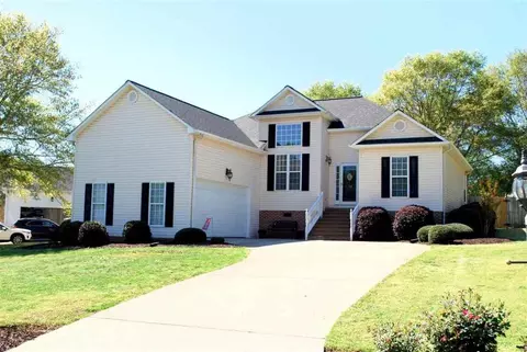 104 Jester Ct, Williamston, SC 29697 photo 1