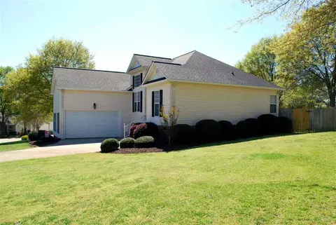 104 Jester Ct, Williamston, SC 29697 photo 4