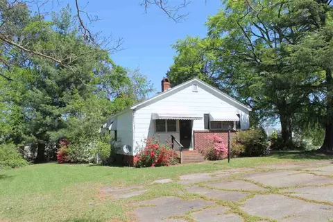 912 S Mechanic St, Pendleton, SC 29670 photo 6