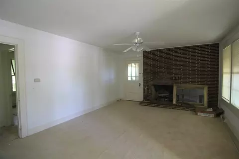 912 S Mechanic St, Pendleton, SC 29670 photo 10