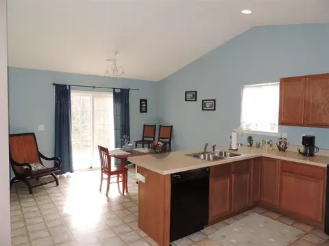 122 Cedar Glen Dr, Williamston, SC 29697 photo 9