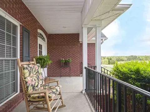 105 Harbison Dr, Williamston, SC 29697 photo 4