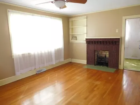 217 Noble Rd, Easley, SC 29640 photo 2