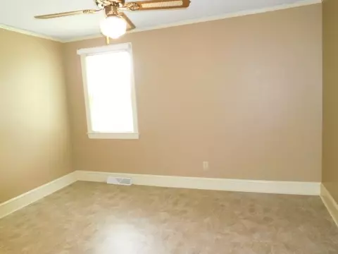 217 Noble Rd, Easley, SC 29640 photo 7