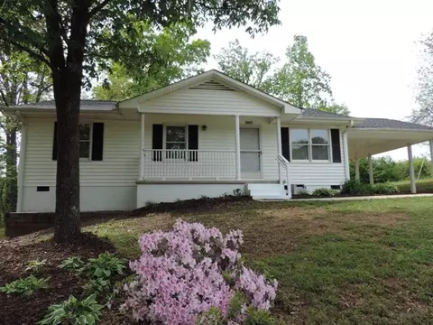 3067 Brookfield Dr, Seneca, SC 29672 photo 1