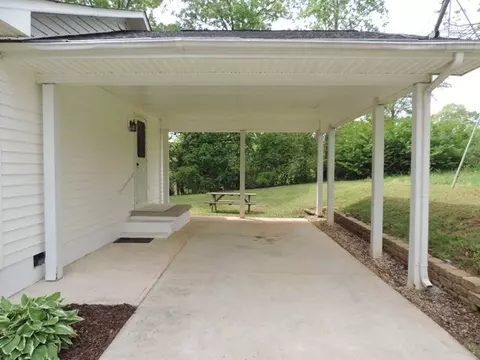 3067 Brookfield Dr, Seneca, SC 29672 photo 5