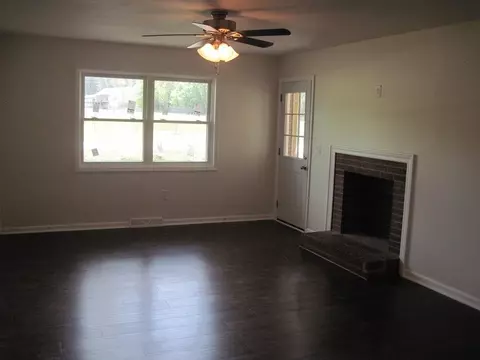 2805 Jones Chapel Rd, Honea Path, SC 29654 photo 4