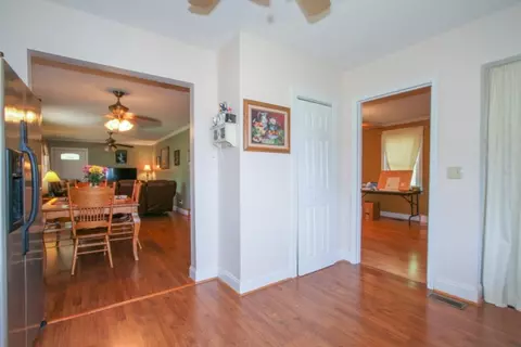 260 Peach Dr, Central, SC 29630 photo 16