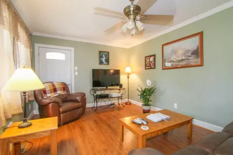 260 Peach Dr, Central, SC 29630 photo 7