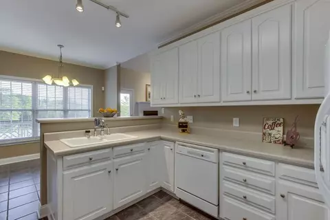 200 Montague Dr, Easley, SC 29640 photo 13