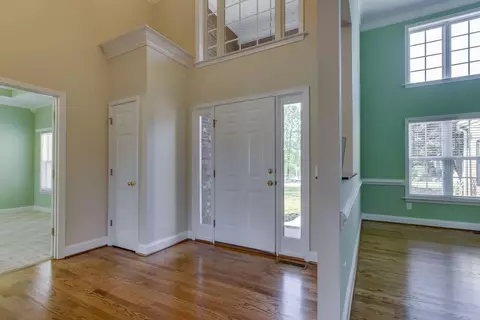 200 Montague Dr, Easley, SC 29640 photo 3