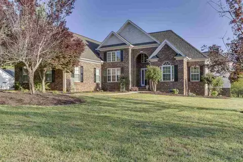 200 Montague Dr, Easley, SC 29640 photo 1